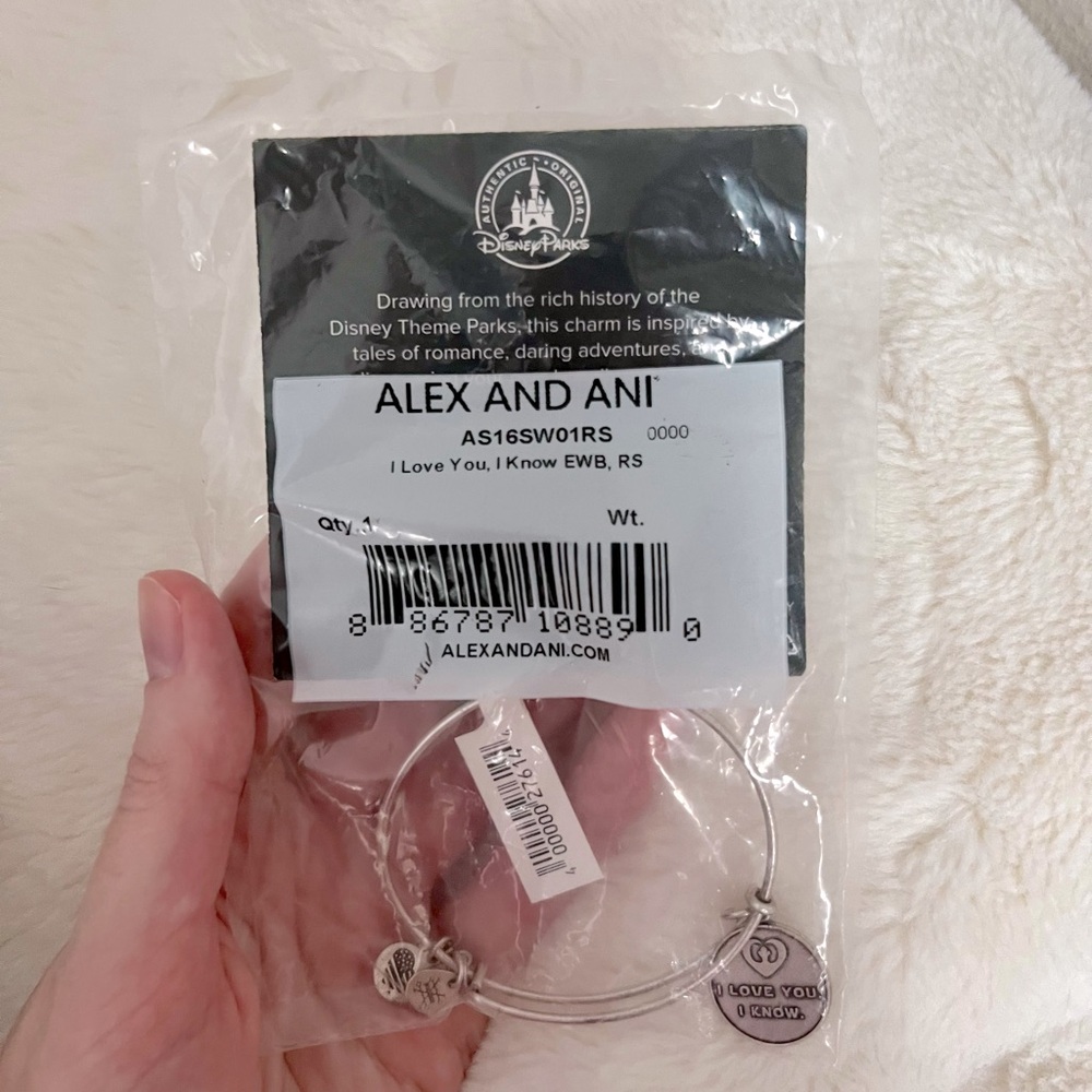 Alex and Ani Disney Parks Princess Leia Bracelet NIP